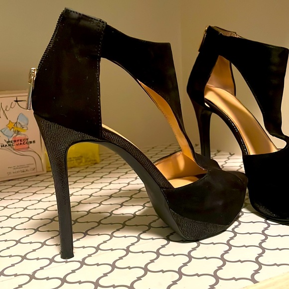 Jessica Simpson Open toe shoe - Picture 3 of 5